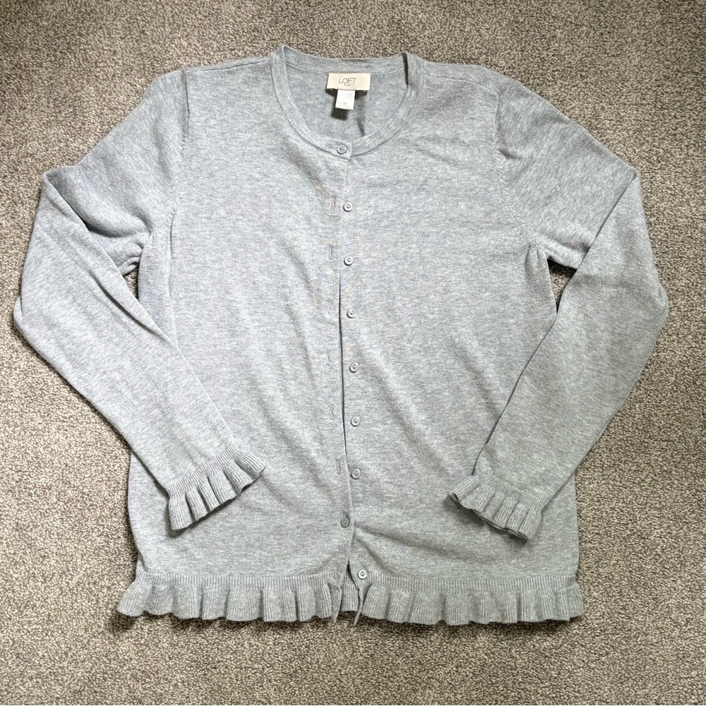 Light Heathered Gray LOFT 100% Cotton Button Cardigan Size Medium GUC